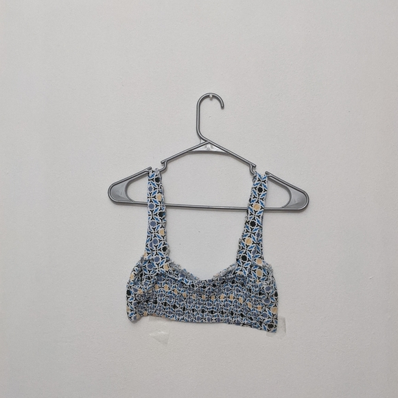 Top - Picture 2 of 2